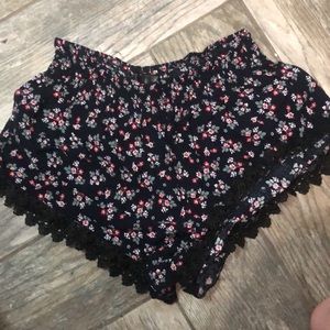 flower pattern shorts